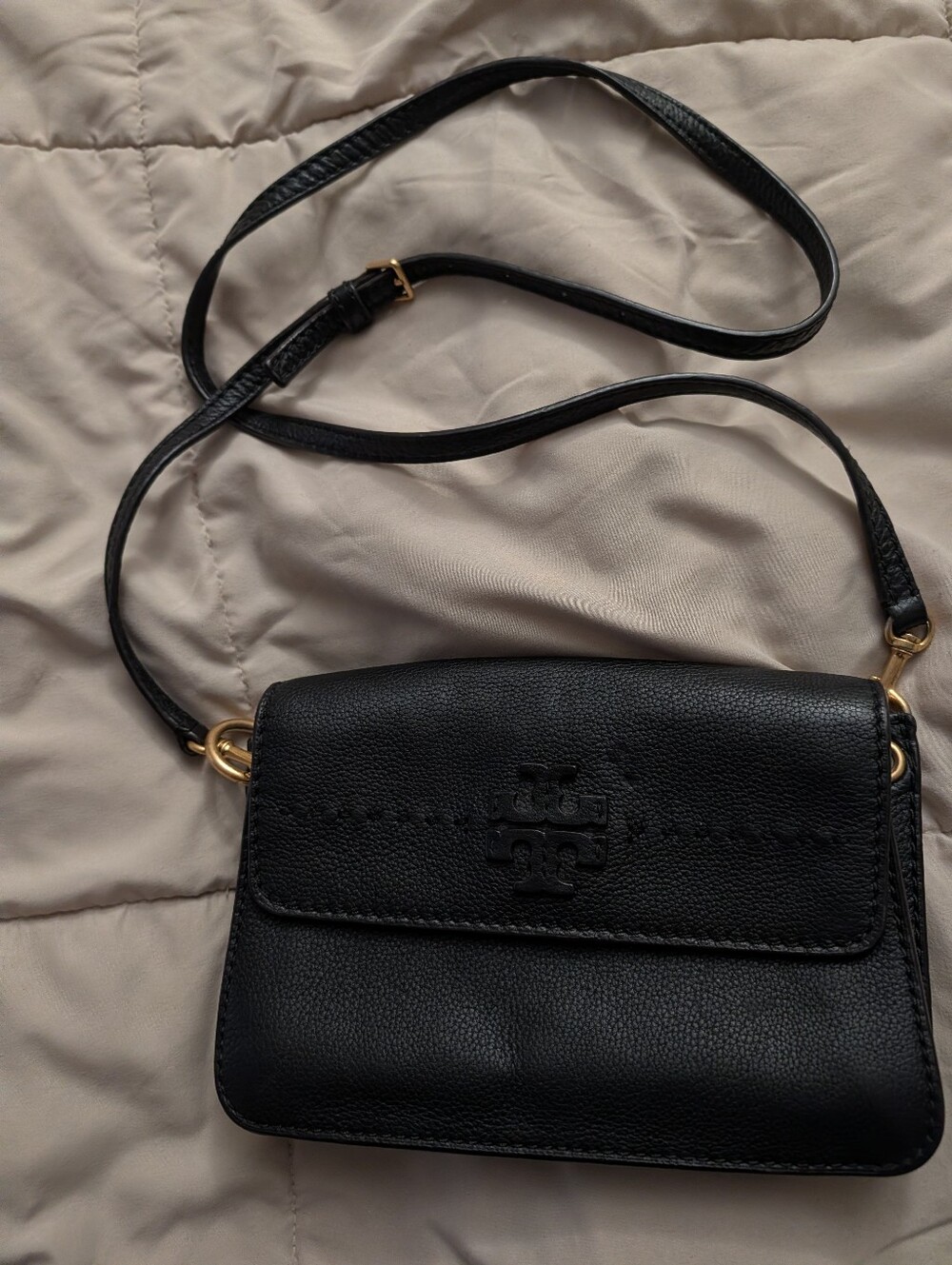 Tory Burch Black Leather Logo Flap Crossbody - Picture 2 of 4